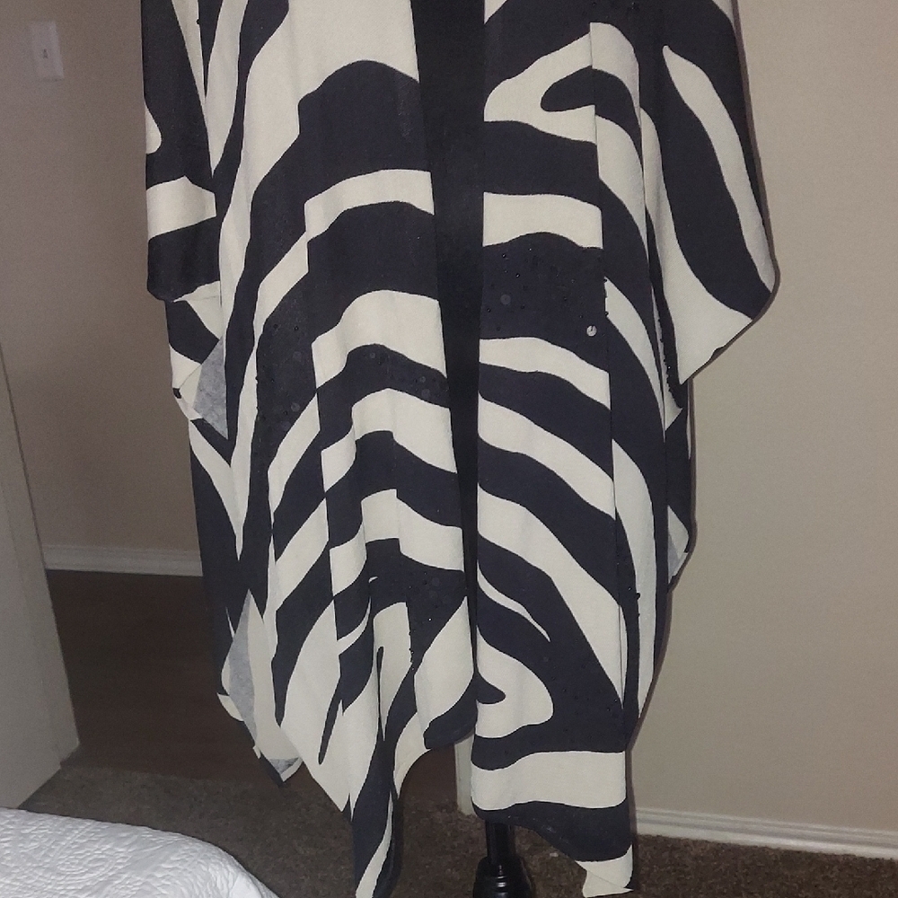 Chico's Black and White Zebra Print Cardigan Sweater - Picture 4 of 7